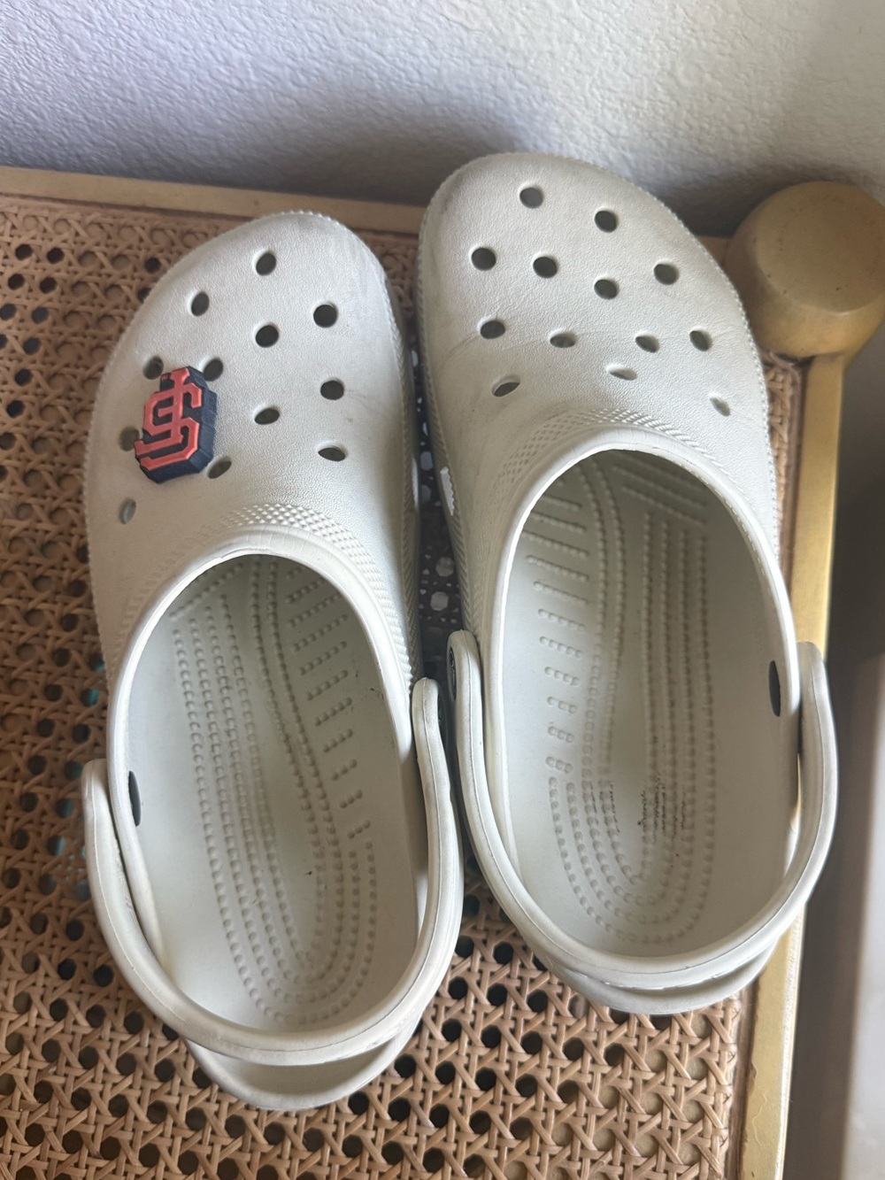 Cream Crocs - Picture 3 of 4